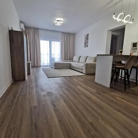 Apartament Cu Doua De Lux Apartment